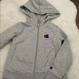 TODDLER BOY  GREY CHAMPION HOODY SIZE 3T